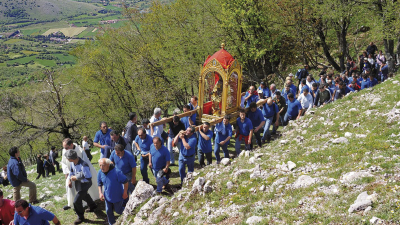 Processione al Sacro Monte